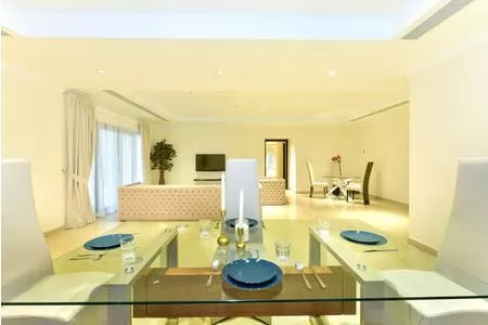 Wohn Klaar eigendom 2 Schlafzimmer S/F Wohnung  zu verkaufen in Doha #12879 - 1  image 